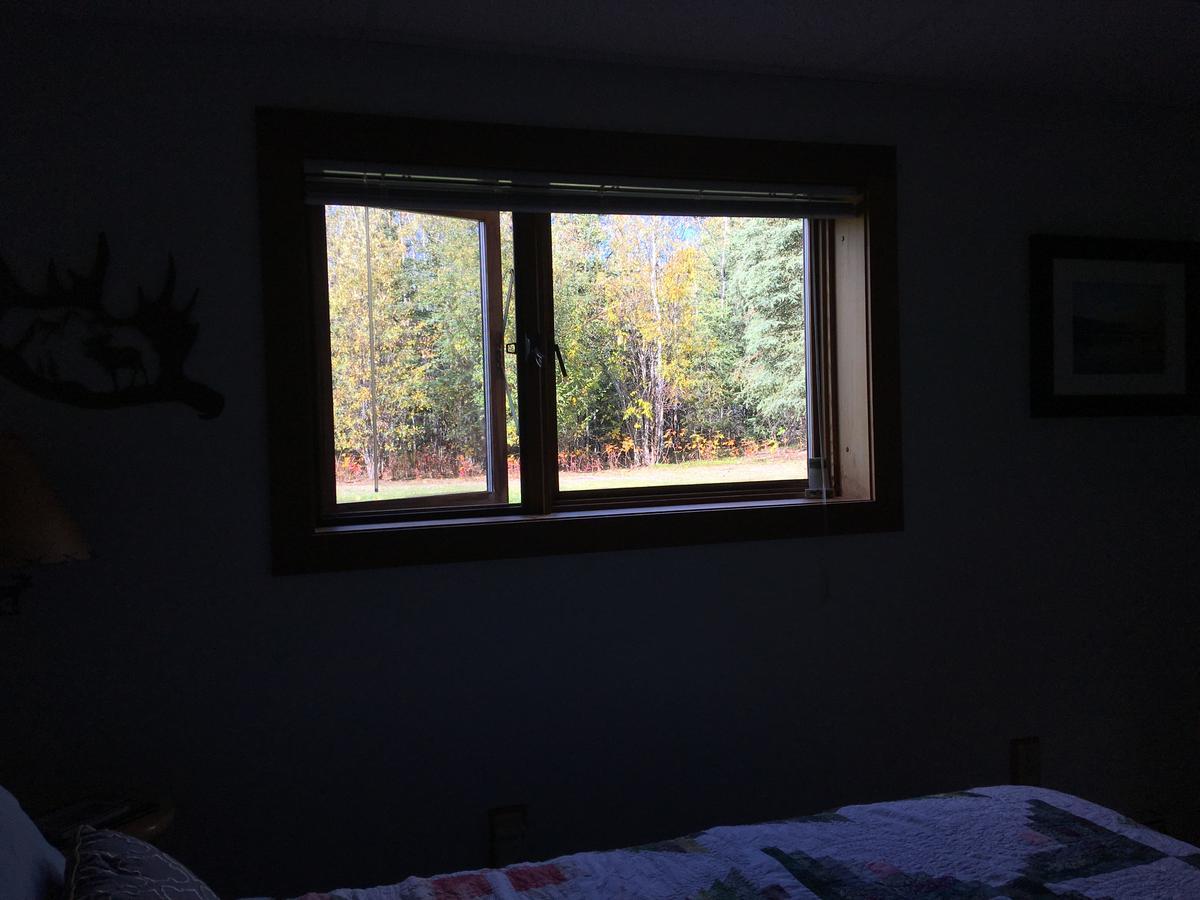 Sawing Logzz Cabin Copper Center Buitenkant foto